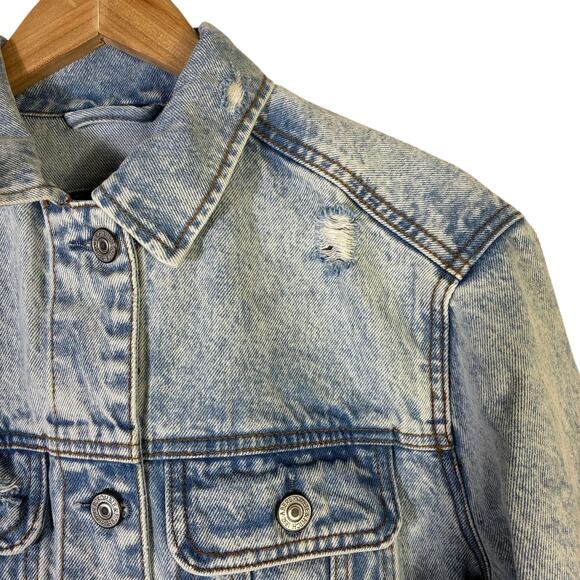 Abercrombie & Fitch Rigid Stone Wash Denim Jacket Womens M Light Wash Distressed - Picture 5 of 9